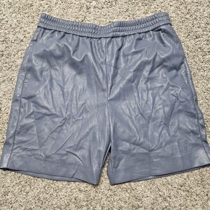 Aritzia Babaton vegan leather short